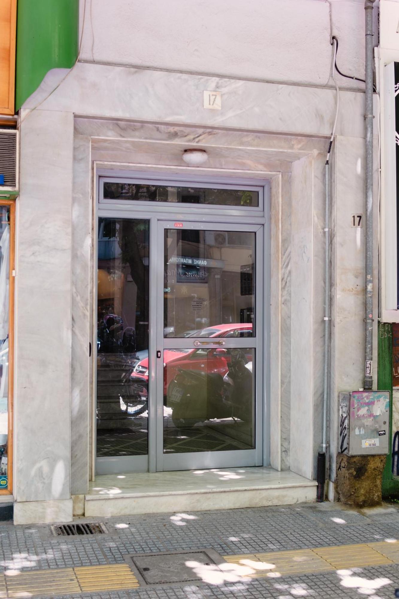 شقة Agias Sofias Svolou Center سالونيك المظهر الخارجي الصورة